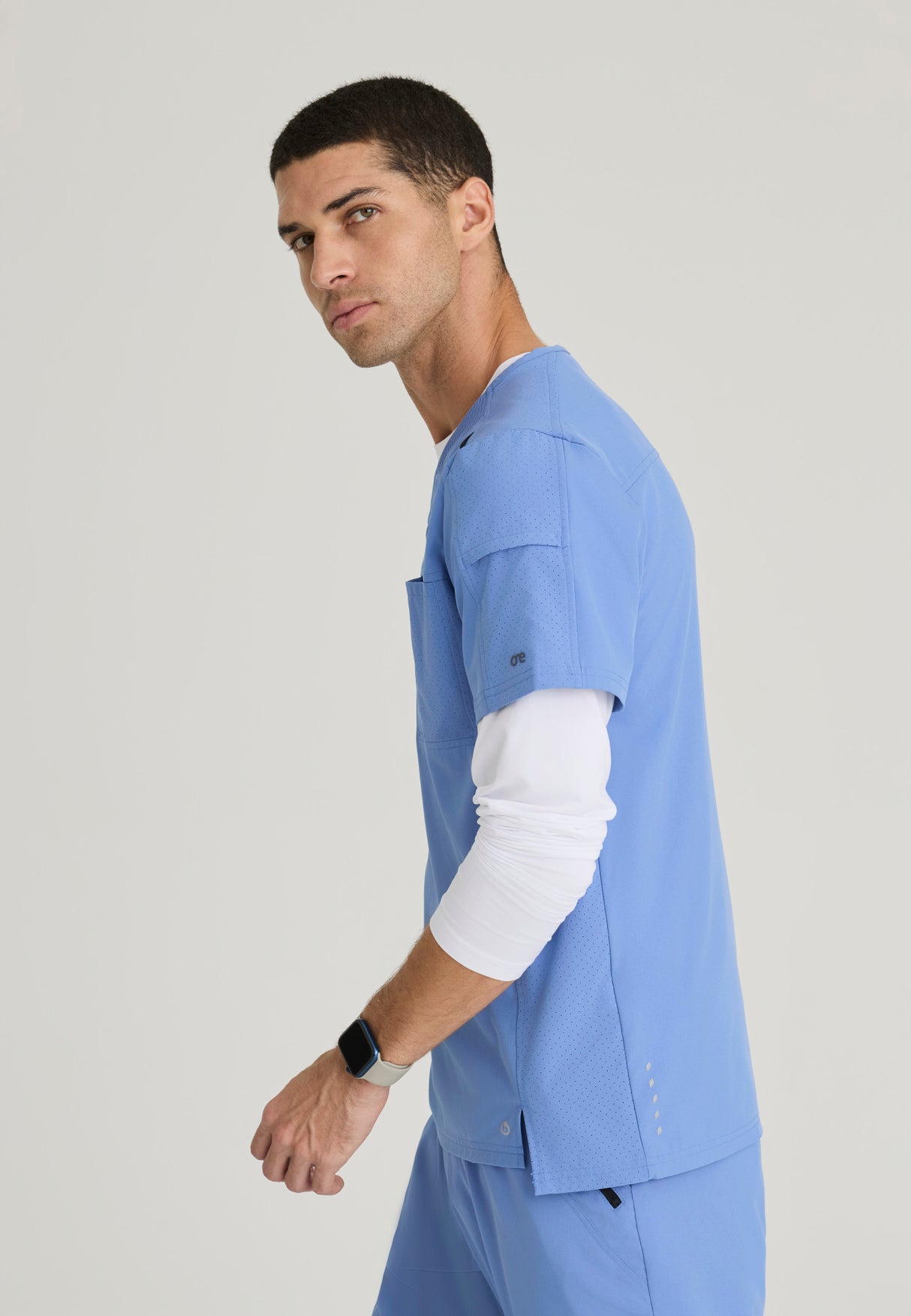 Barco One Men's Velocity 2-Pocket V-Neck Top