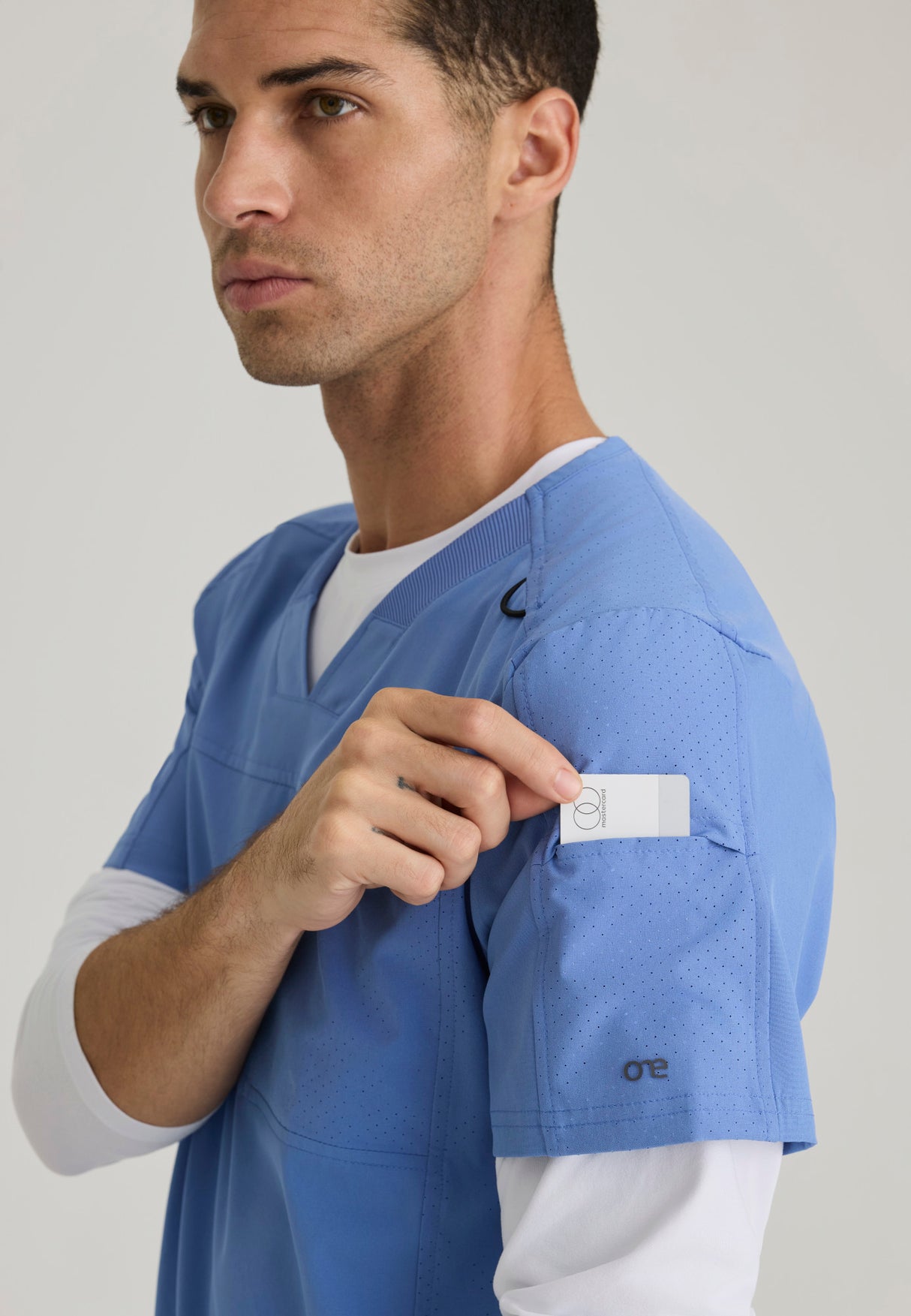 Barco One Men's Velocity 2-Pocket V-Neck Top