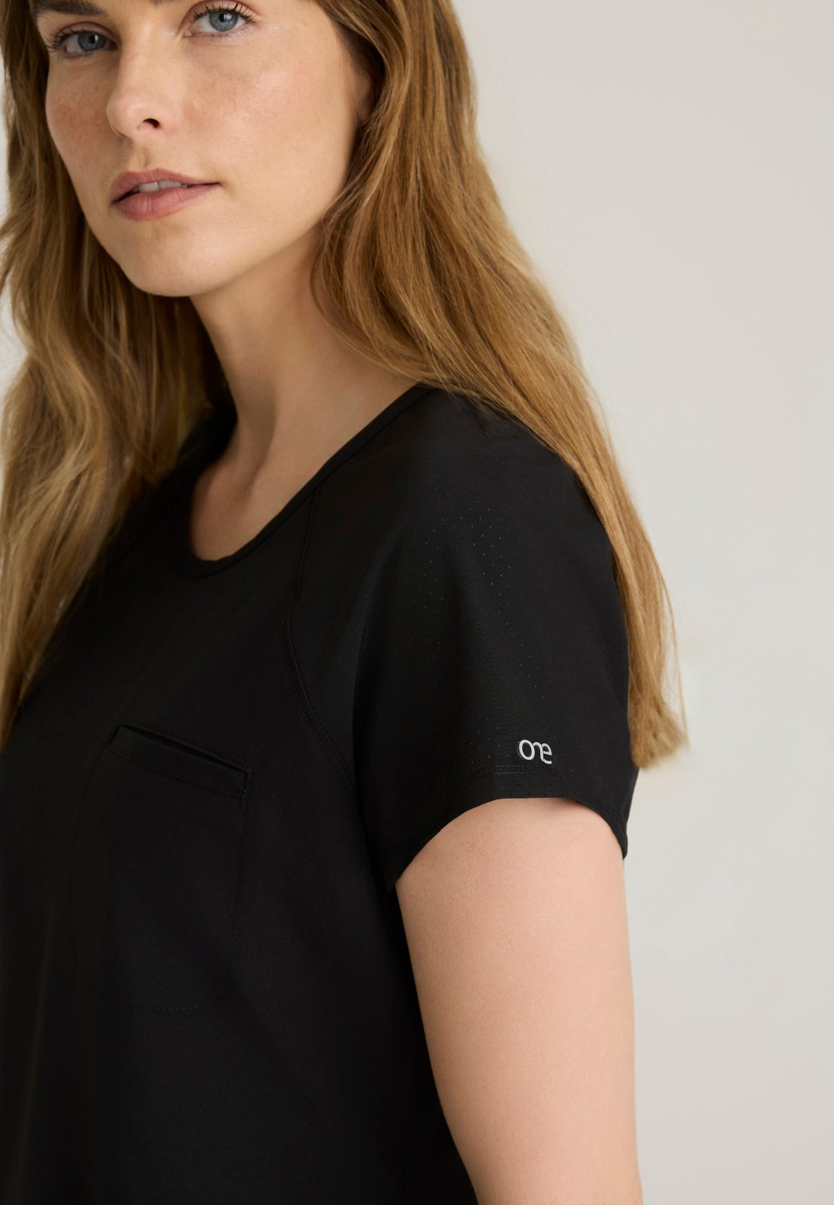 Barco One Women's 1 Pocket Raglan Sleeve Tuck-in Top