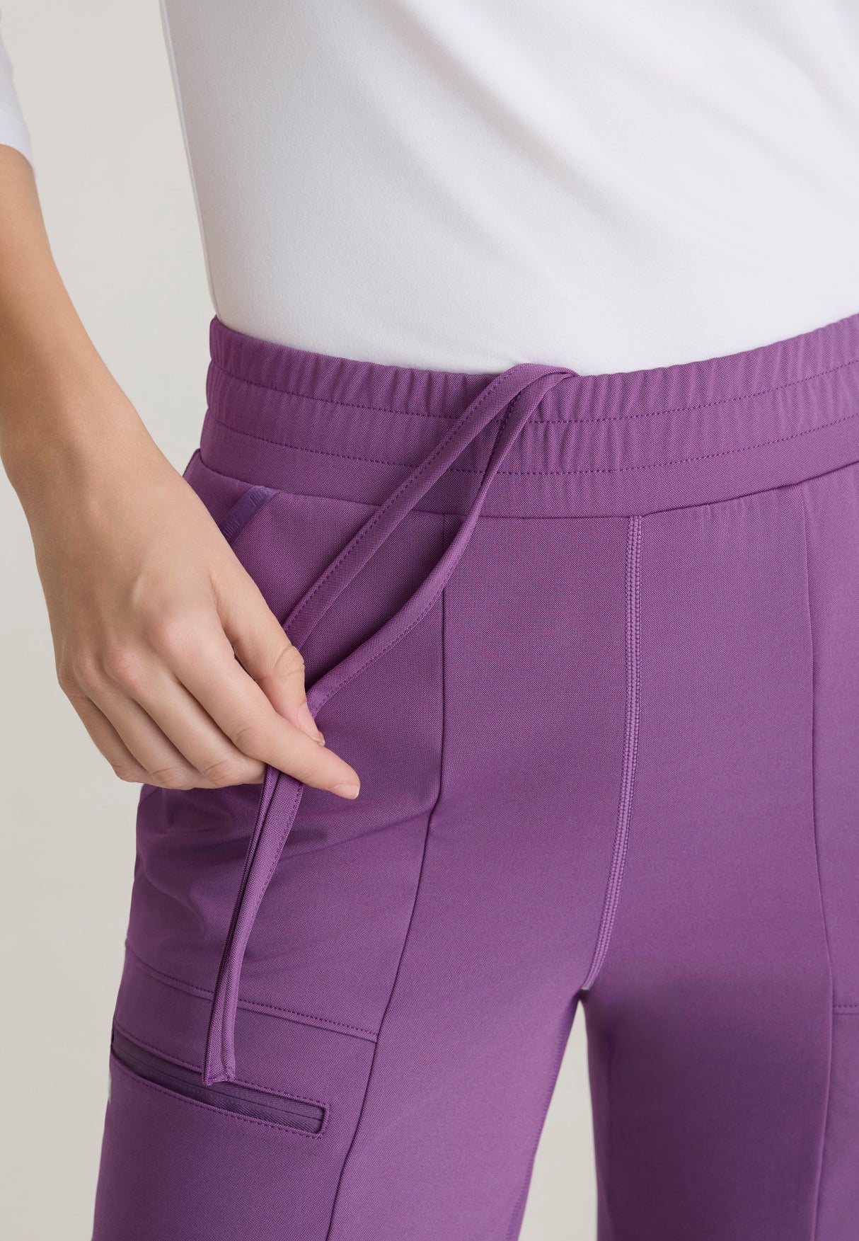 Grey's Anatomy Knit Stretch Momentum Women's 6-Pocket Straight Leg Pant