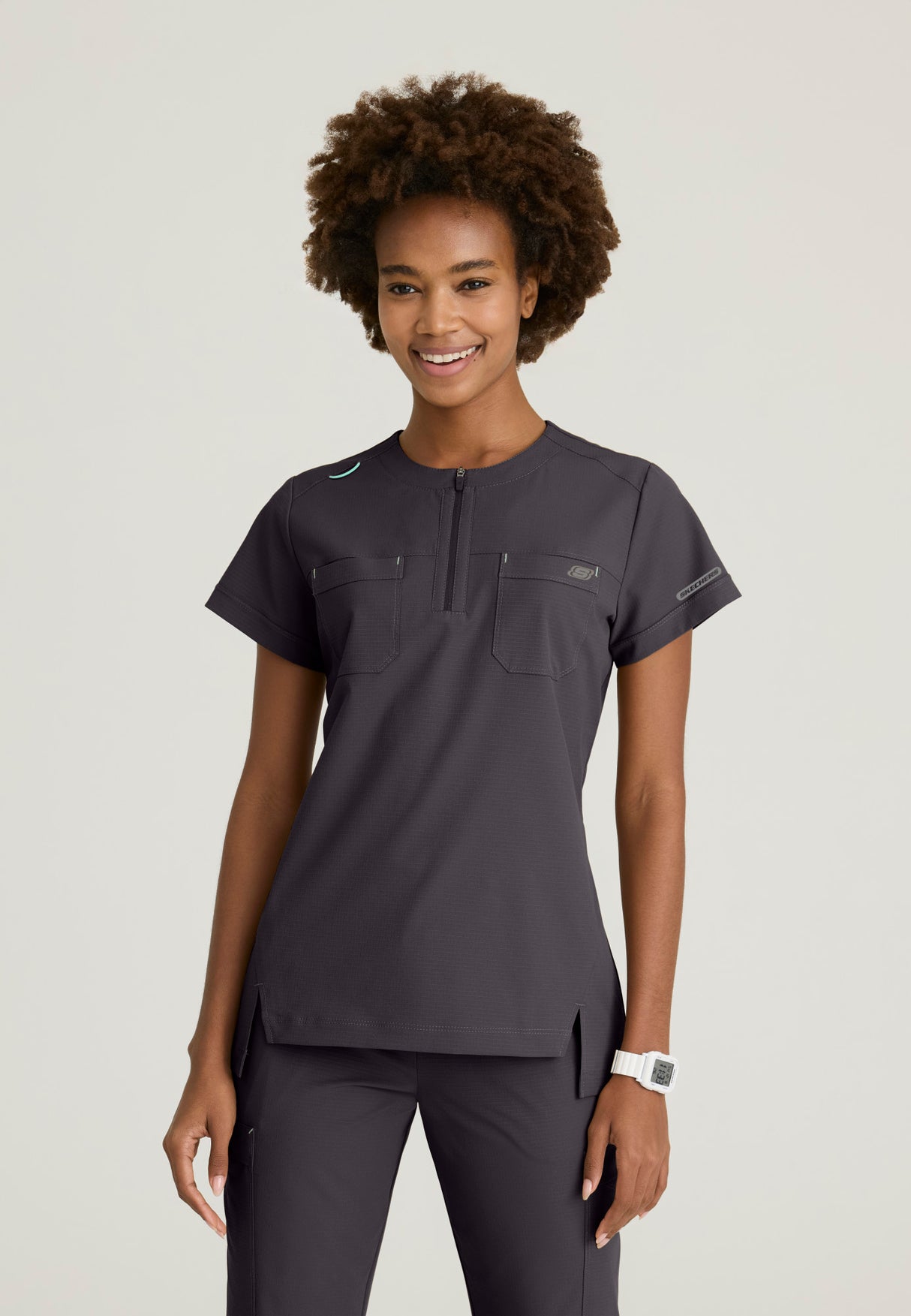 Skechers™ By Barco Ripstop Women's 2-Pocket Trek Tuck-In Top