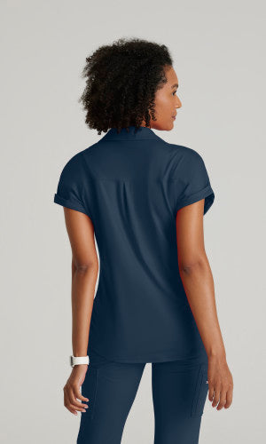 Barco One Performance Knit Women's Engage Knit 2-Pocket Zip-Neck Dolman Top