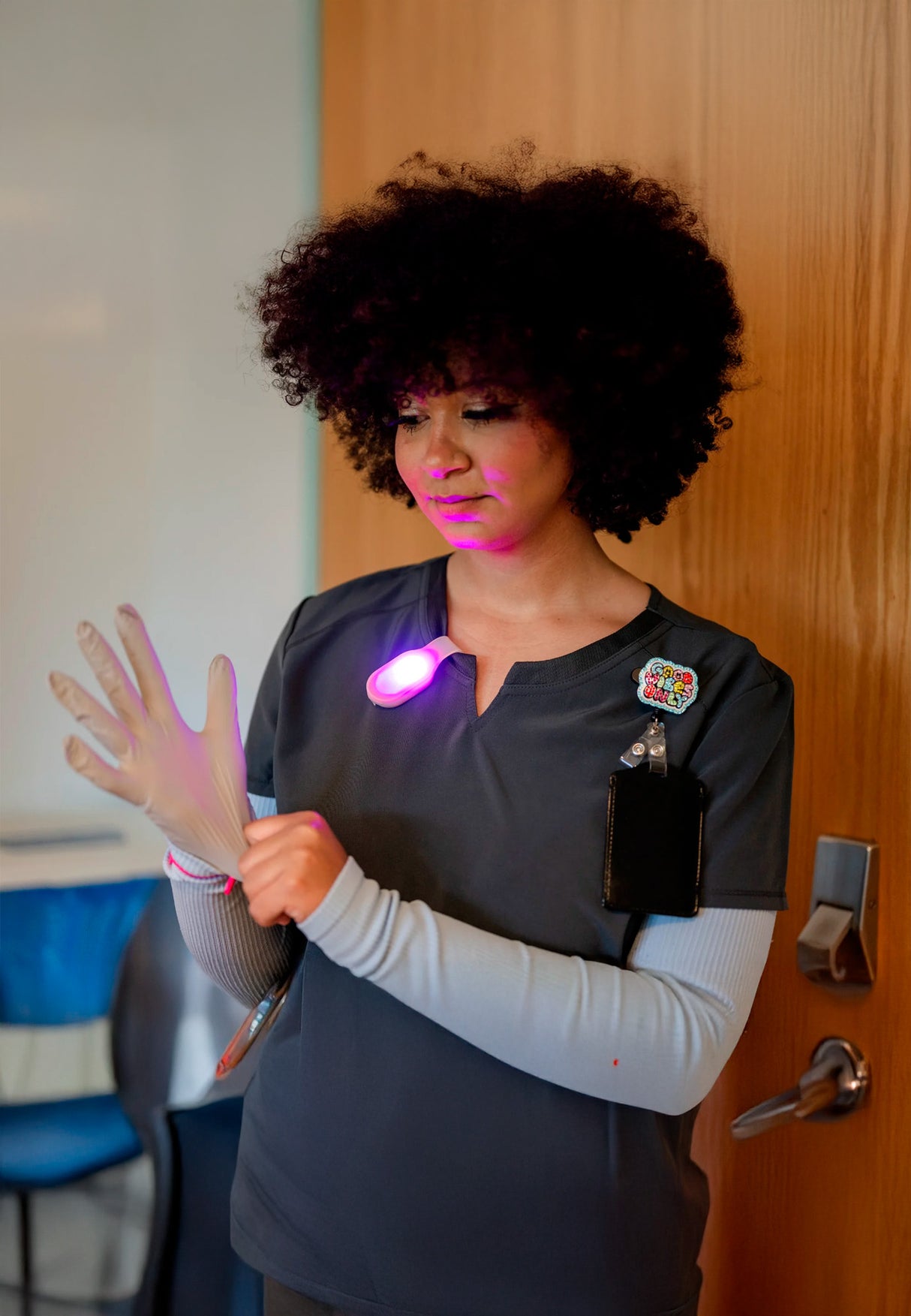 Outside the Box® Go Glo Hands-Free Flashlight