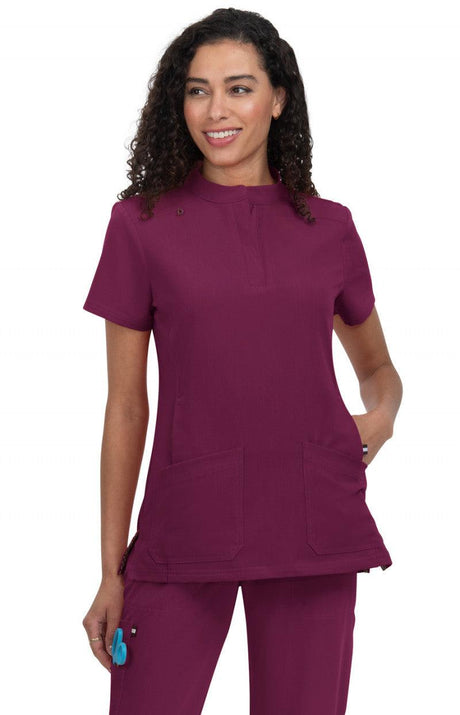 koi™ Next Gen Women's 4-Pocket Driven Scrub Top