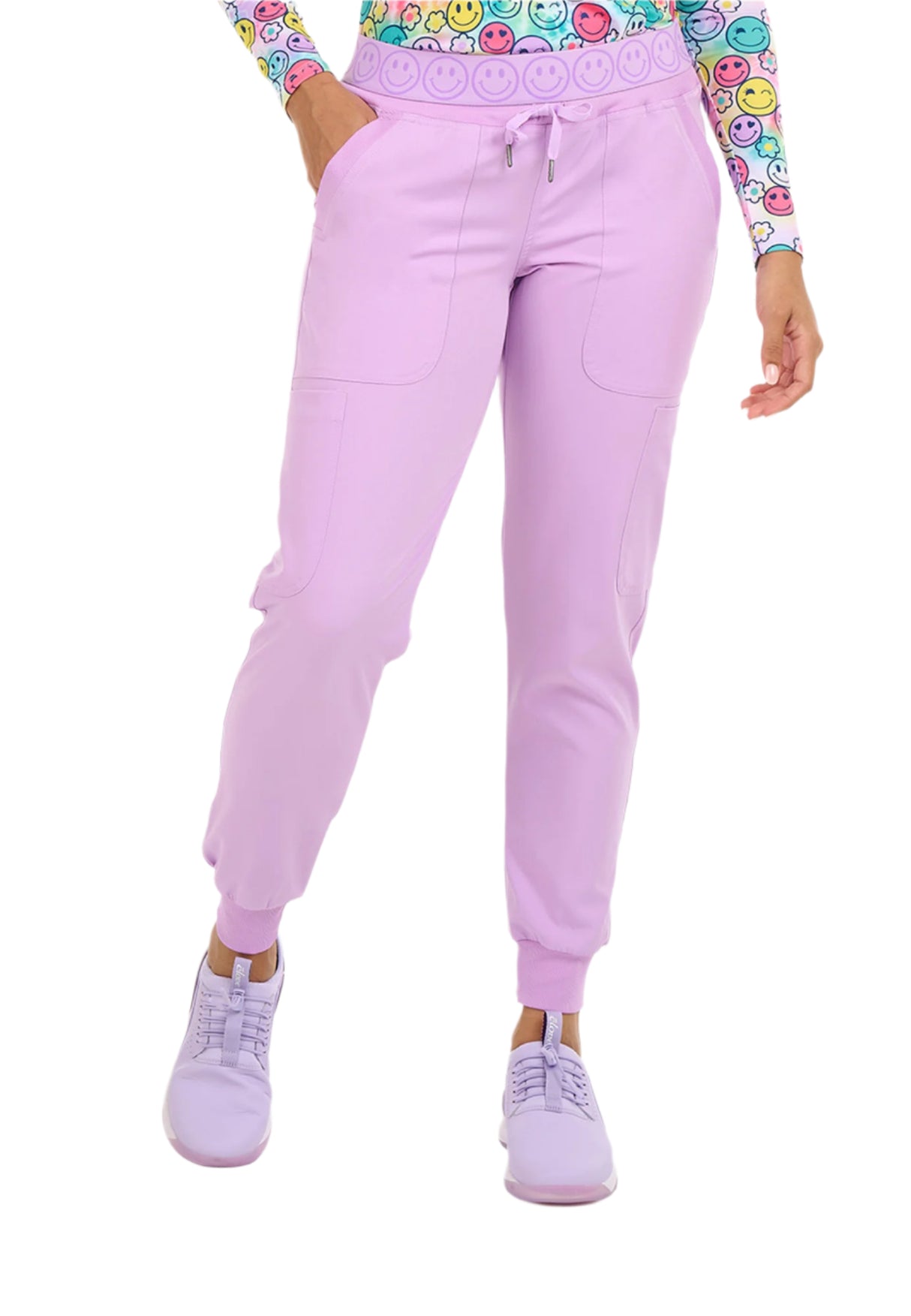 Zavaté Apparel Women's Bowen 2-Pocket Petite Smile Cargo Jogger Pant