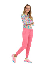 Zavaté Apparel Women's Bowen 2-Pocket Petite Smile Cargo Jogger Pant