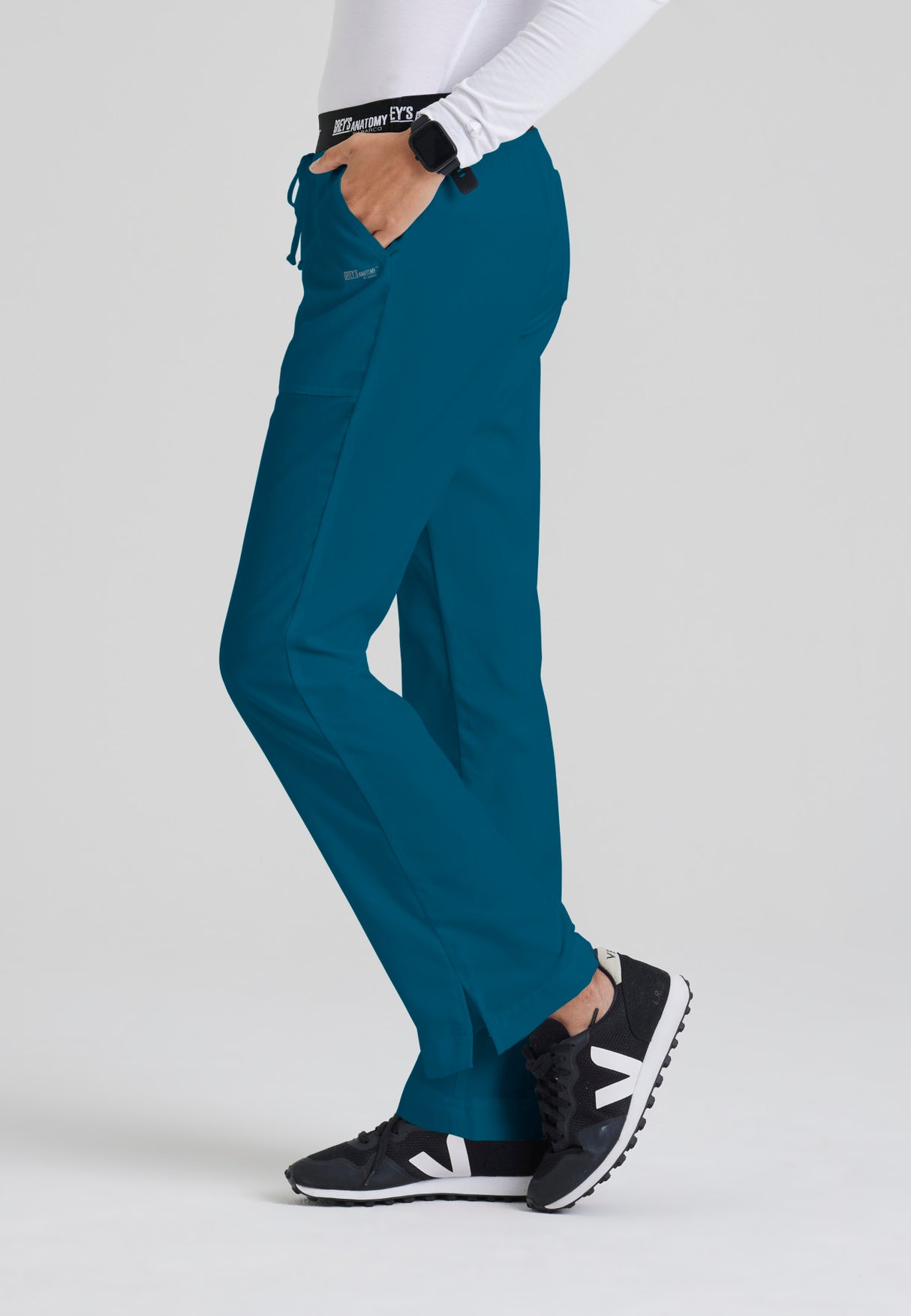 Grey's Anatomy™ Women's Aubrey 3-Pocket Low-Rise Flared Leg Scrub Pant