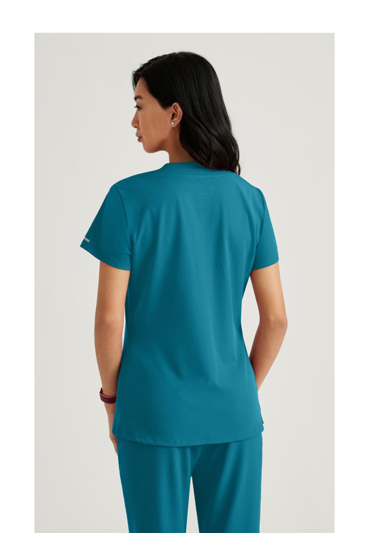 Skechers™ Women's Dignity 1-Pocket Tuck-In Scrub Top