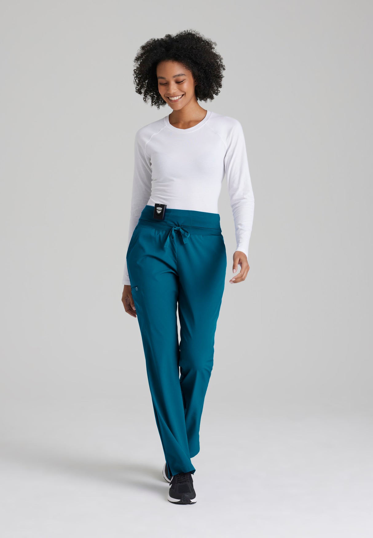 Barco One Women's Stride 5-Pocket Mid-Rise Straight-Leg Petite Pant