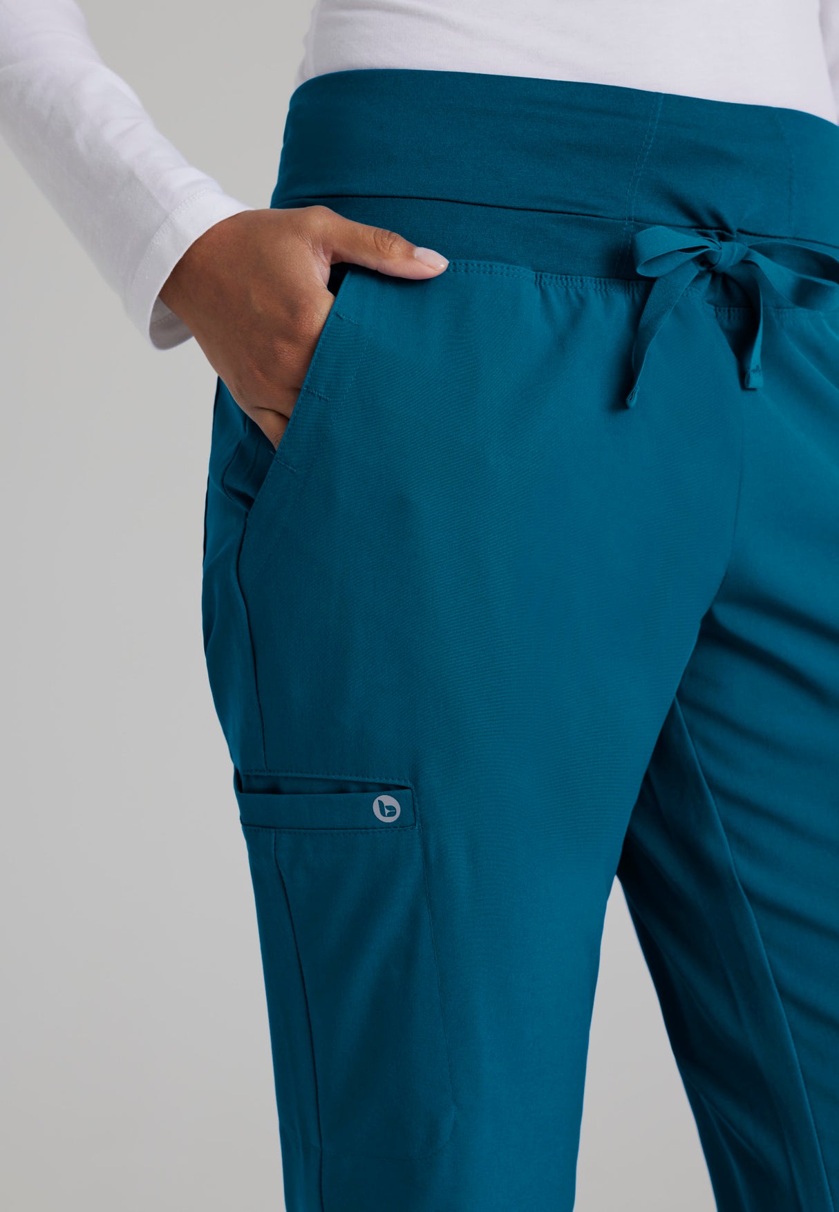 Barco One Women's Stride 5-Pocket Mid-Rise Straight-Leg Pant