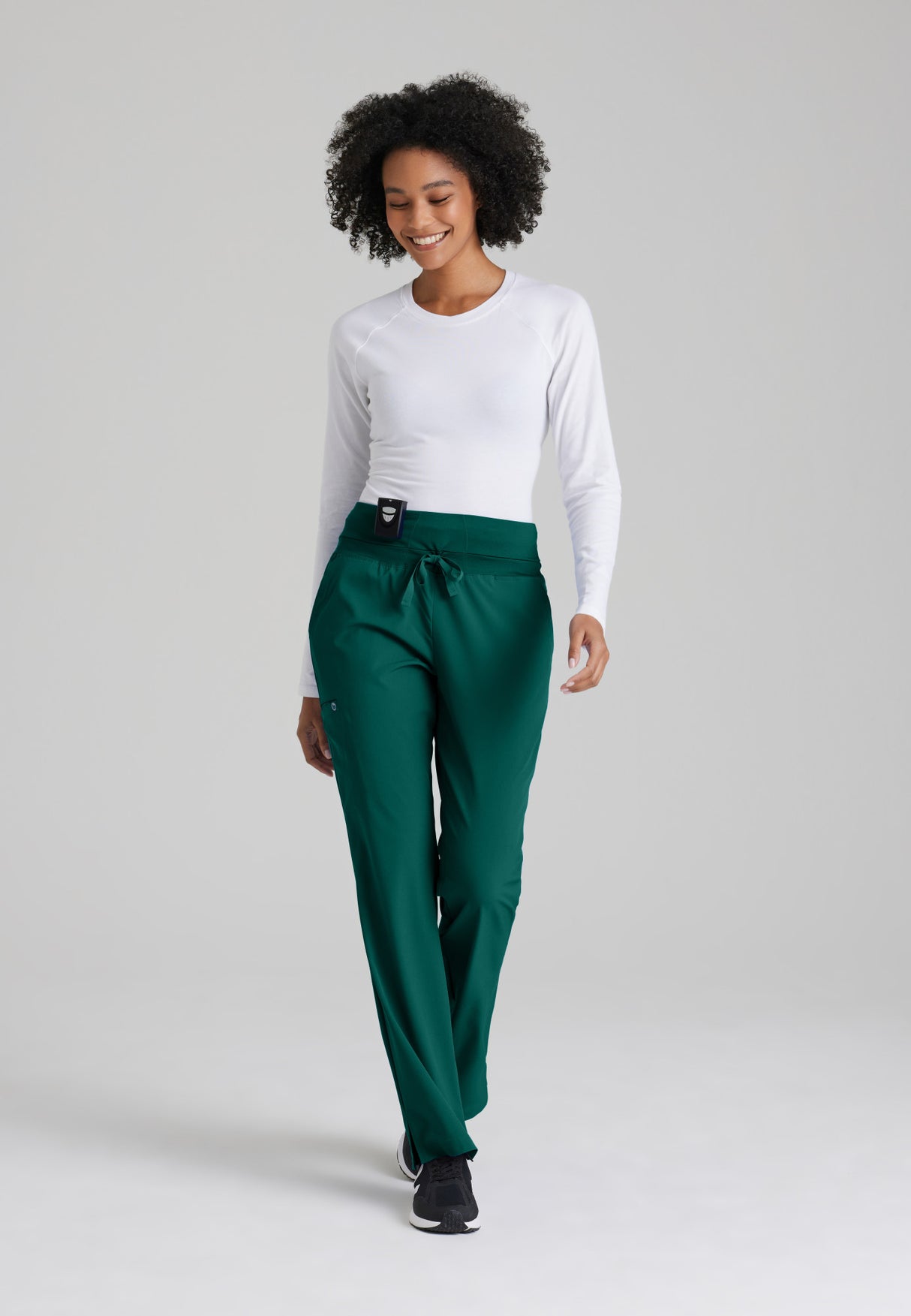 Barco One Women's Stride 5-Pocket Mid-Rise Straight-Leg Petite Pant