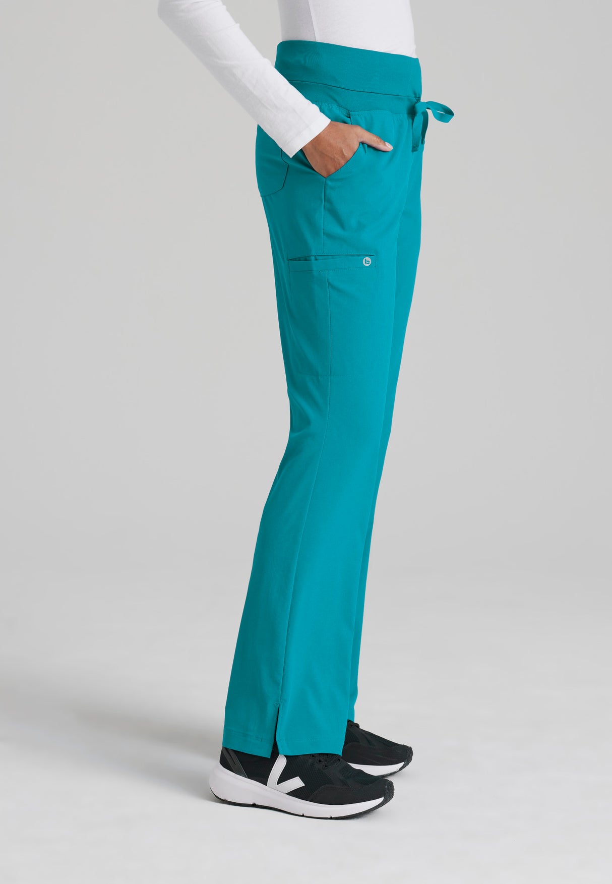 Barco One Women's Stride 5-Pocket Mid-Rise Straight-Leg Petite Pant