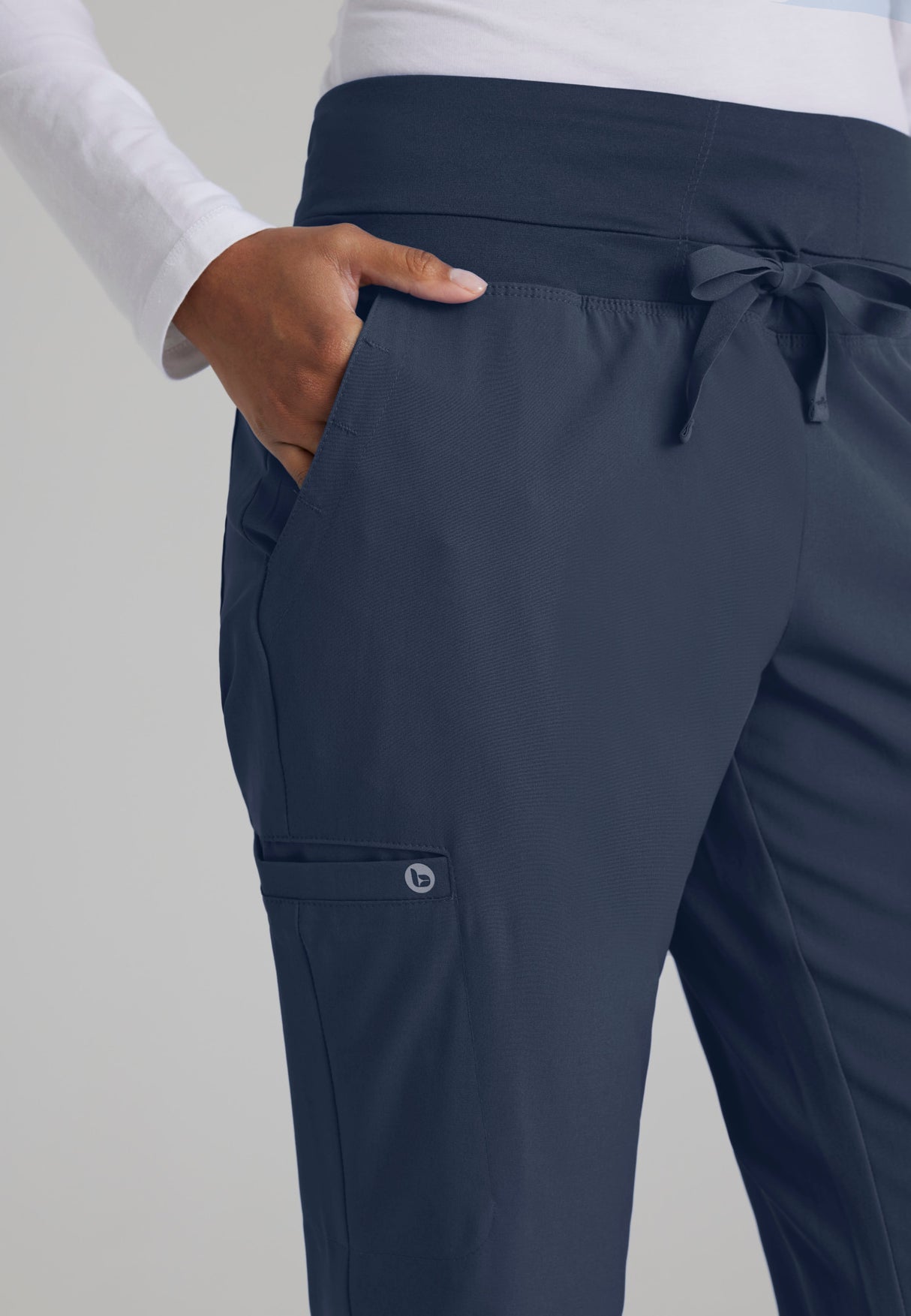 Barco One Women's Stride 5-Pocket Mid-Rise Straight-Leg Pant