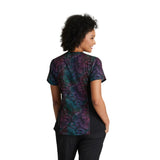 Barco One Women's Thrive 4-Pocket V-Neck Print Top