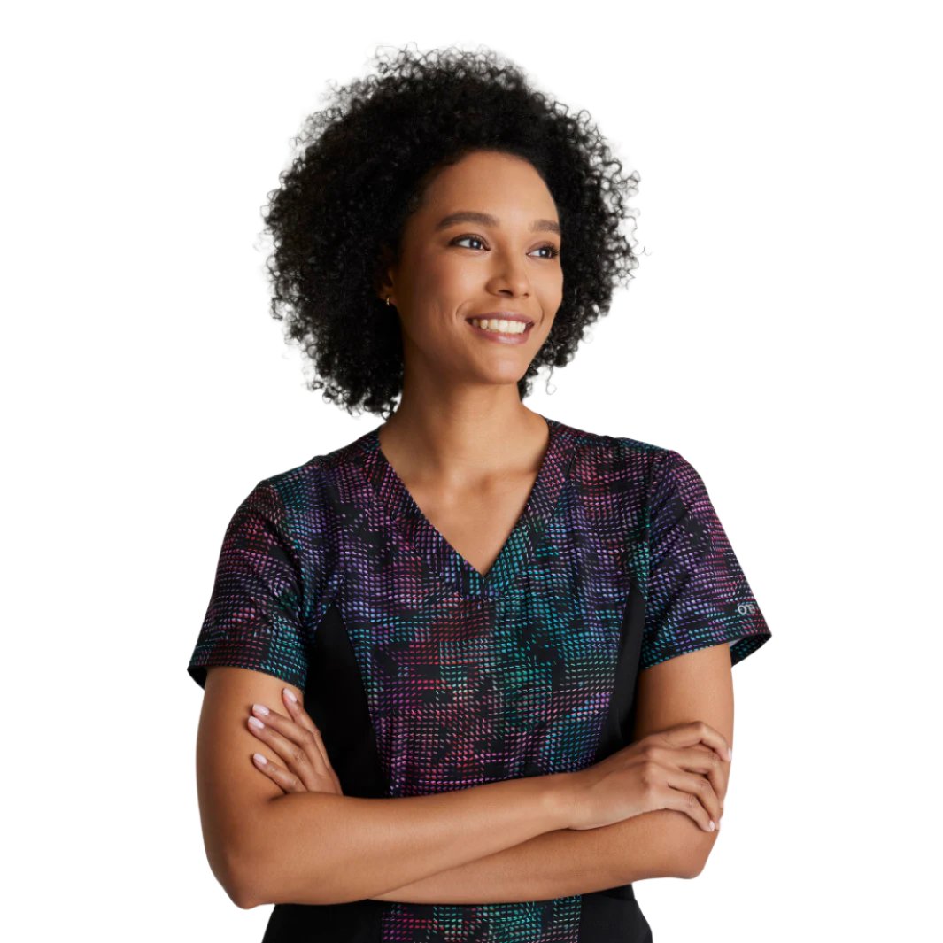 Barco One Women's Thrive 4-Pocket V-Neck Print Top