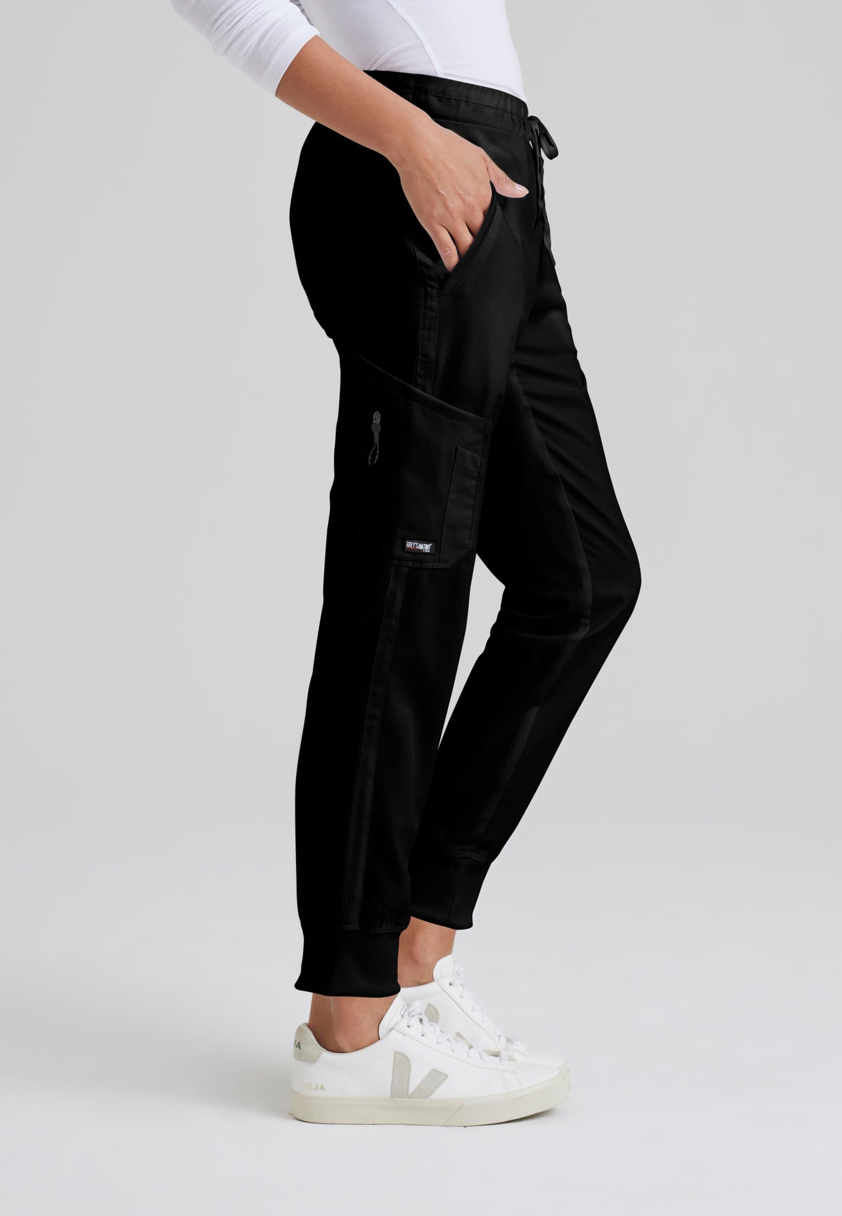 Grey's Anatomy™ Women's Kira 5-Pocket Mid-Rise Jogger Scrub Pant