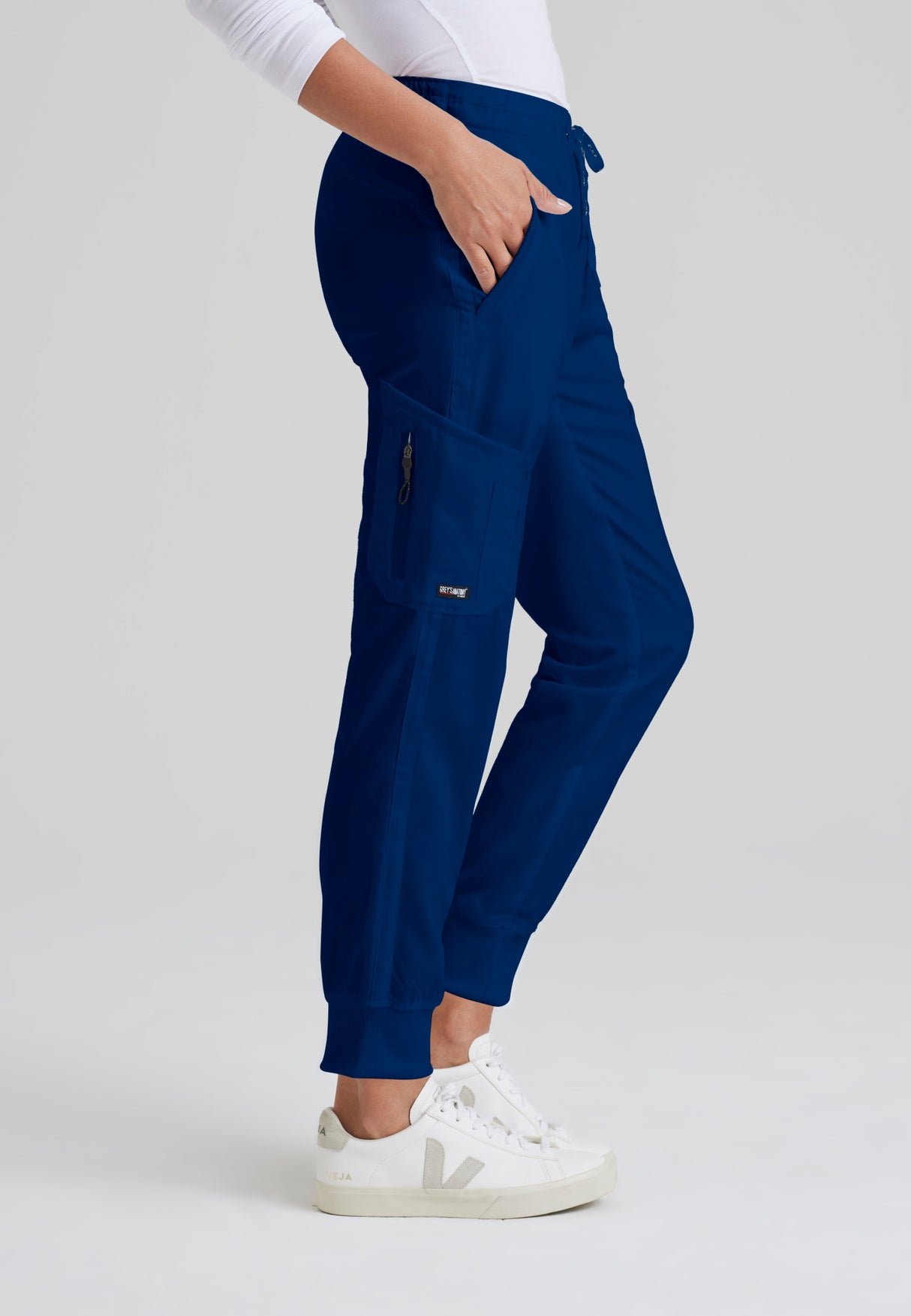 Grey's Anatomy™ Women's Kira 5-Pocket Mid-Rise Jogger Scrub Pant