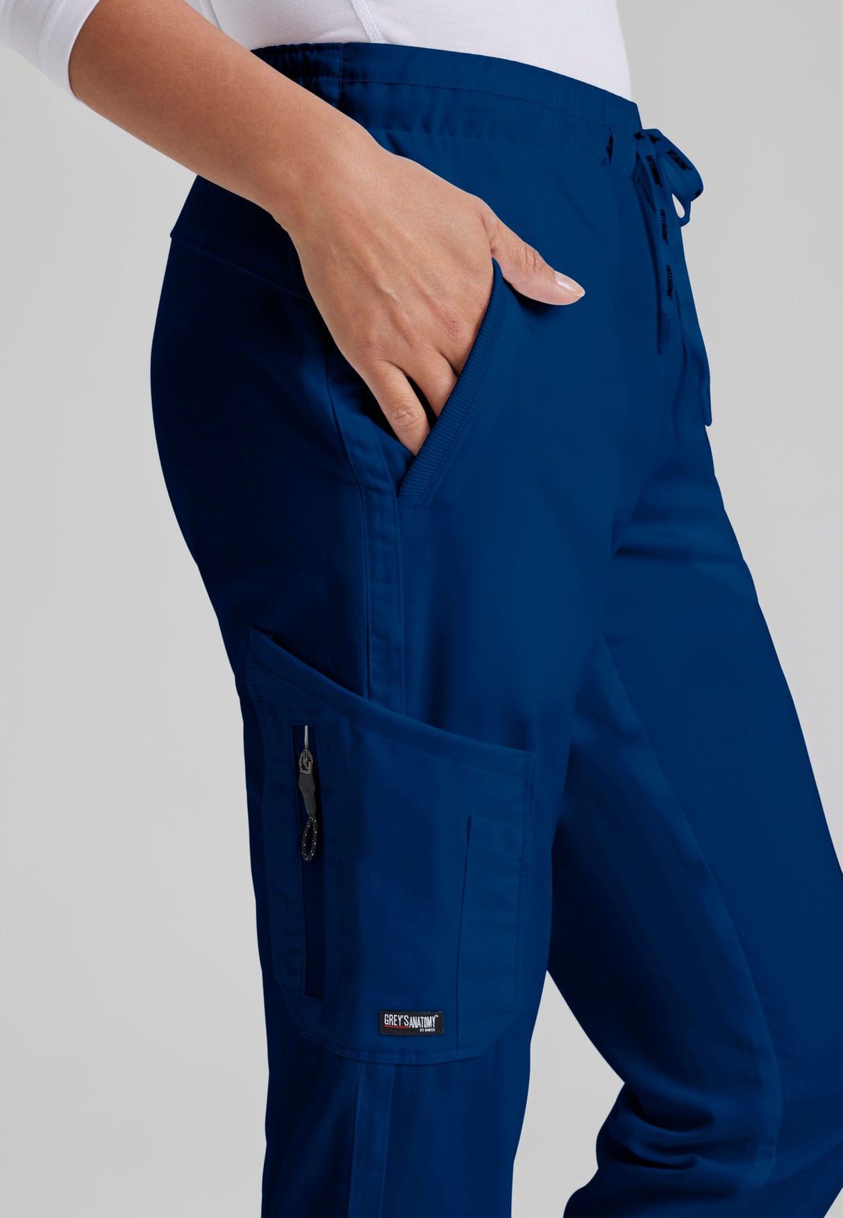 Grey's Anatomy™ Women's Kira 5-Pocket Mid-Rise Jogger Scrub Pant