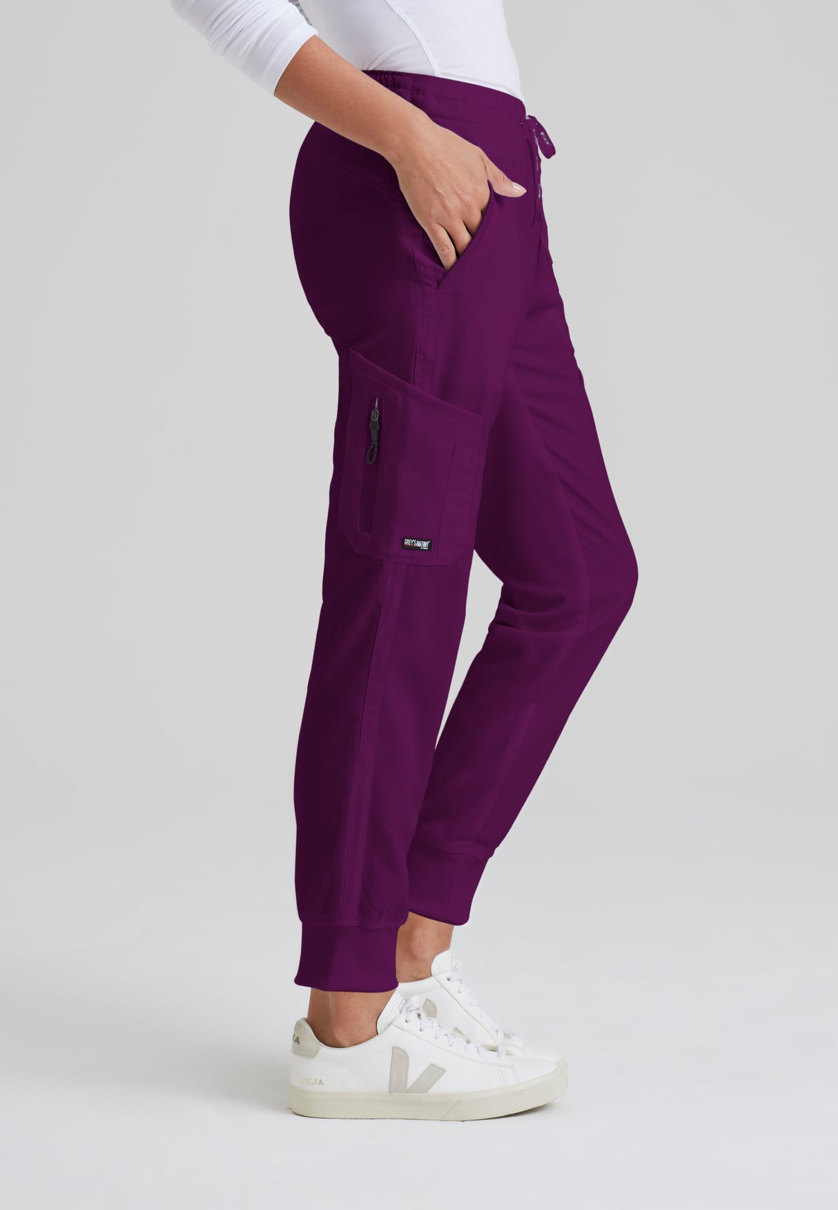 Grey's Anatomy™ Women's Kira 5-Pocket Mid-Rise Jogger Scrub Pant