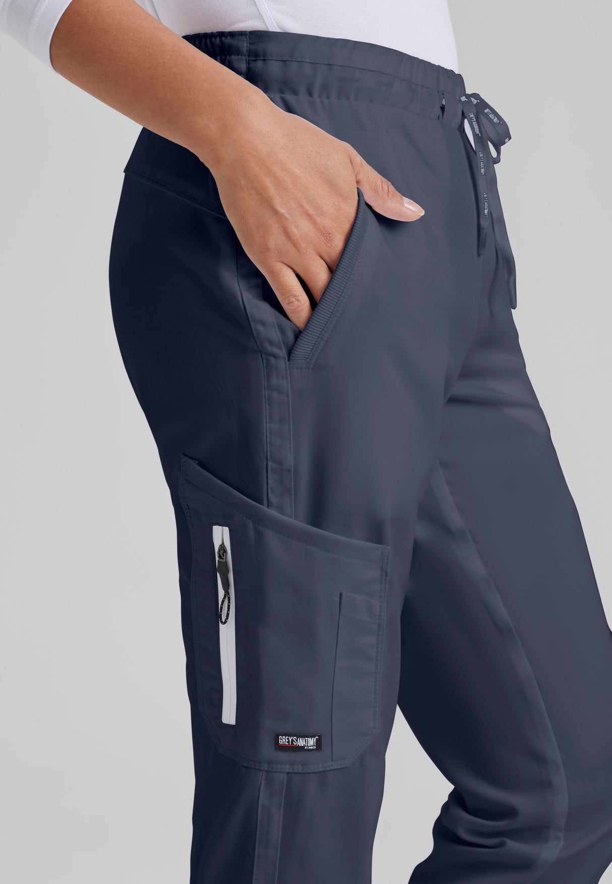 Grey's Anatomy™ Women's Kira 5-Pocket Mid-Rise Jogger Scrub Pant