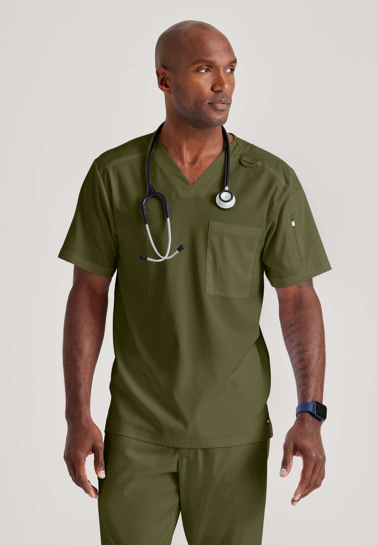 Grey's Anatomy™ Spandex Stretch Men's Murphy 2-Pocket V-Neck Scrub Top