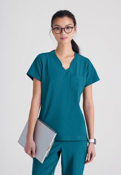 Grey's Anatomy™ Evolve Women's Sway 1-Pocket Banded V-Neck CiCLO® Scrub Top