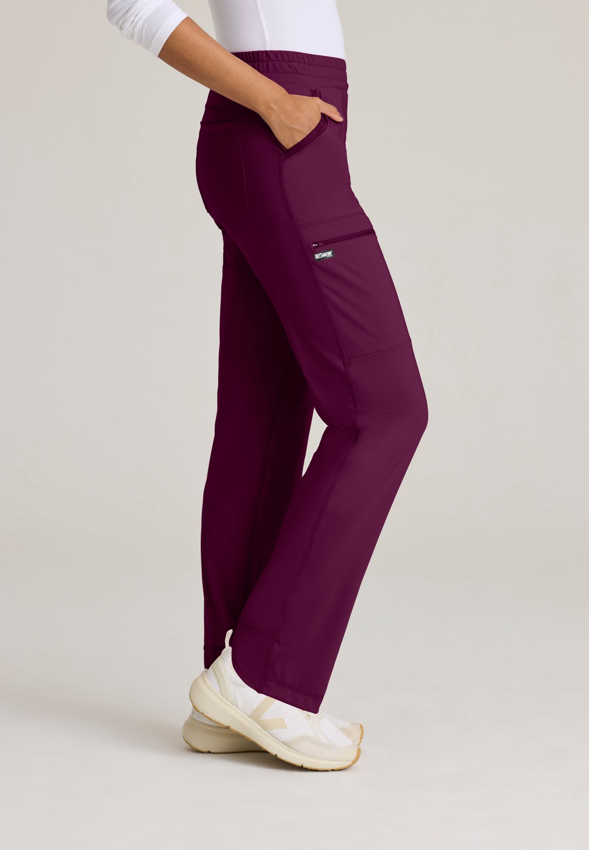 Women's High-Rise Flat Front Momentum Pant