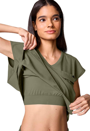 Healing Hands® Quest™ Women's Built-in Bra Dolman Top