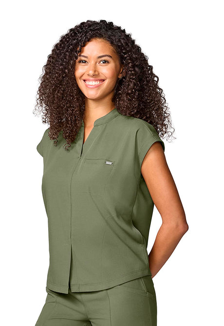 Healing Hands® Quest™ Women's Mandarin Collar Top