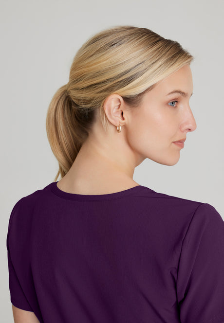 Skechers™ Women's Reliance 3-Pocket Crossover V-Neck Scrub Top