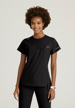 Skechers™ By Barco Ripstop Women's 2-Pocket Trek Tuck-In Top
