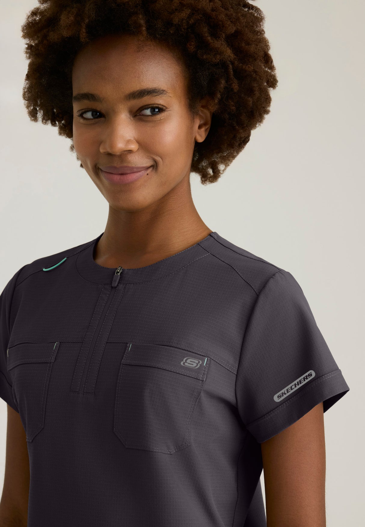 Skechers™ By Barco Ripstop Women's 2-Pocket Trek Tuck-In Top