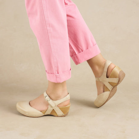 Dansko Women's Tiffani Sandal Heal