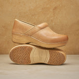 Dansko XP 2.0 Women's Honey Distressed Stapled Clog