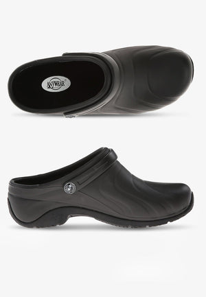 Anywear™ Zone Slip-Resistant Clog