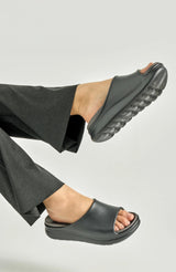 Dansko Women's Devyn