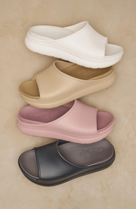 Dansko Women's Devyn
