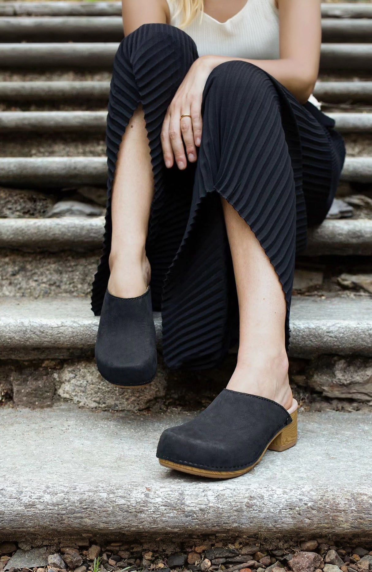 Dansko Giulia Women's Mule Slides Clog